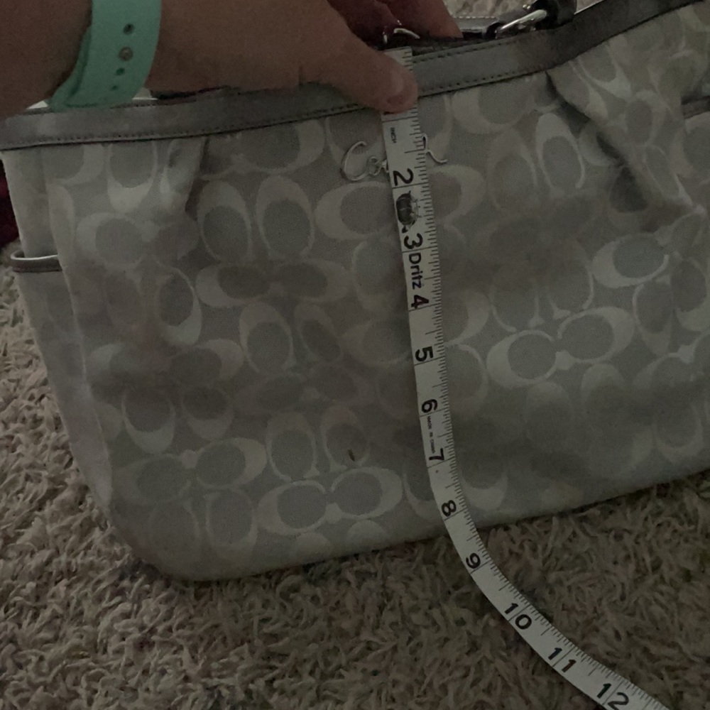 Coach Purse - Picture 7 of 8